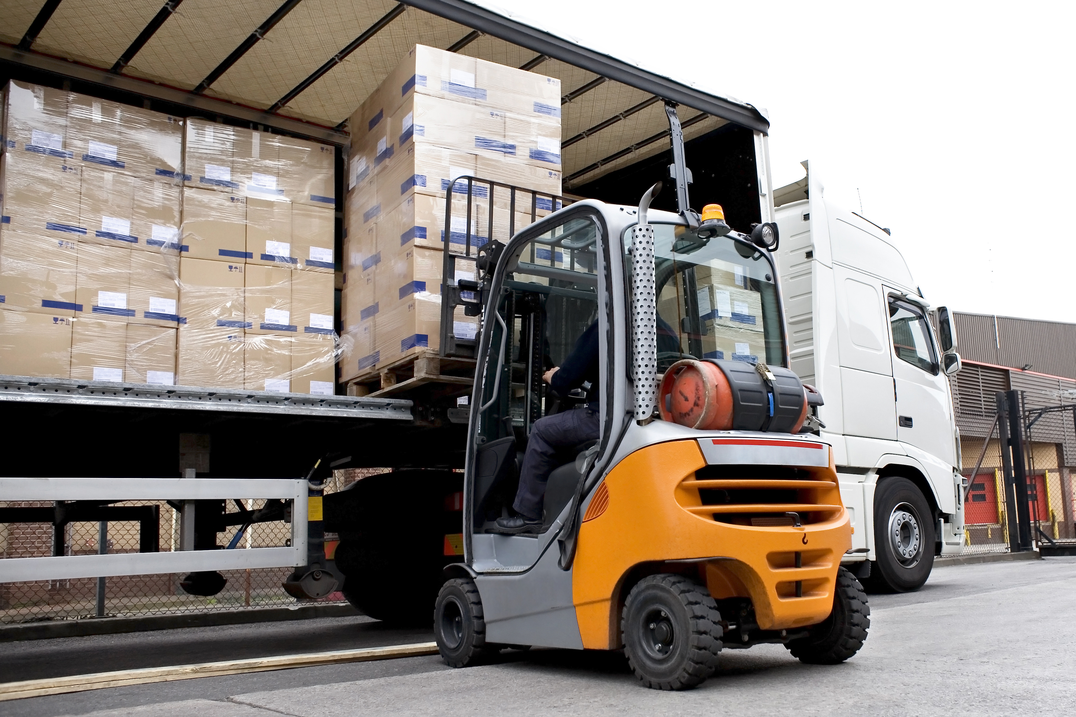 Carretilla Elevadora y Normas de Seguridad | Servicios Logísticos